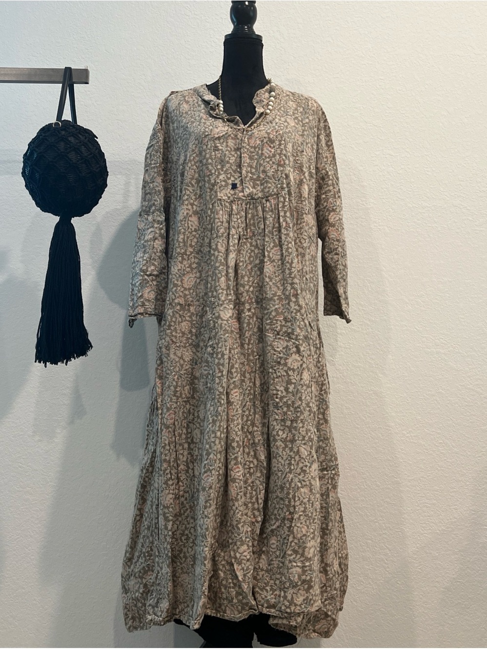Magnolia Pearl muted floral maxi dress in beige and dusty rose